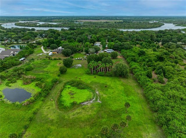 $2,300,000 | 11920 Upper Manatee River Road