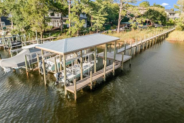 $1,275,000 | 4198 Mainsail Drive