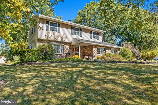 $649,000 | 502 Williamsburg Road | Lansdale