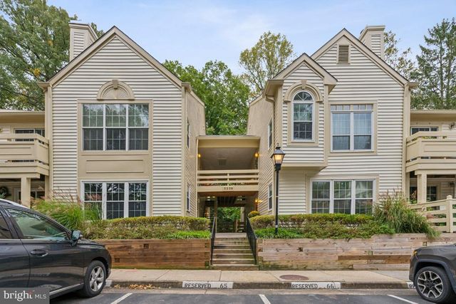 $395,000 | 2229 Lovedale Lane, Unit 302B | Reston