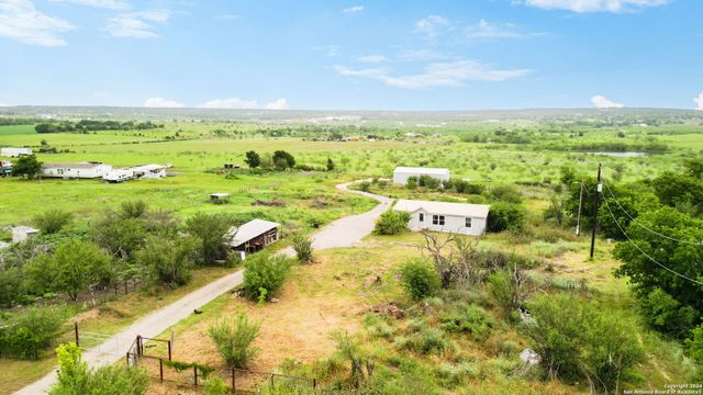 $645,000 | 1205 Graef Road