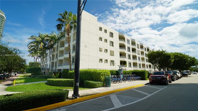 $3,400 | 1401 Bay Road, Unit 208 | West Avenue