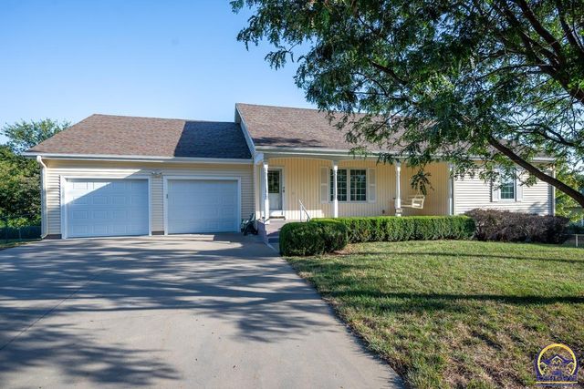 $275,000 | 2740 Southeast Mars Terrace | Topeka