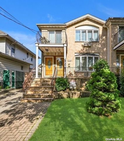 $1,788,888 | 22-07 Parsons Boulevard | Whitestone