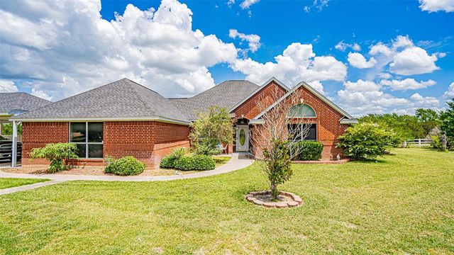 $984,900 | 8816 Cleburne Highway