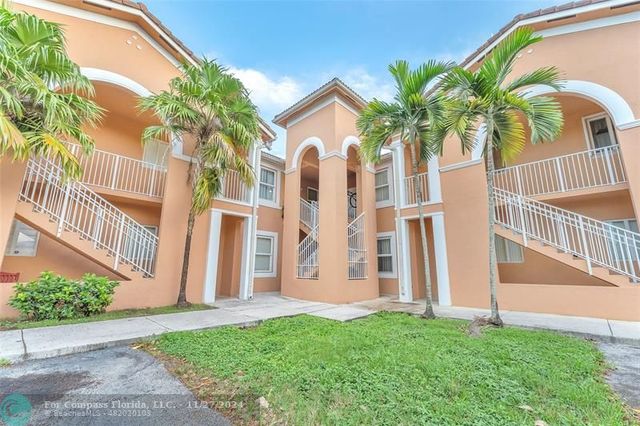 $2,250 | 7200-108 Northwest 177th Street | Country Club of Miami