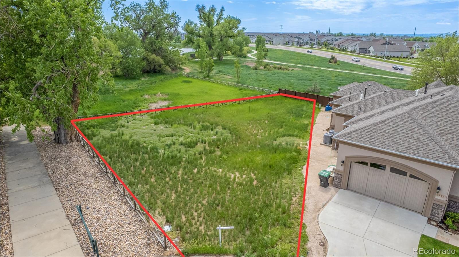 a view of a backyard with outdoor space