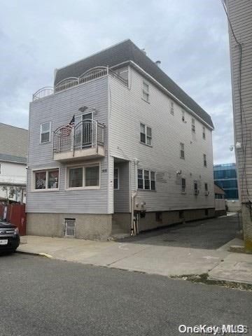 $1,500,000 | 1-48 Beach 97th Street | Rockaway Beach