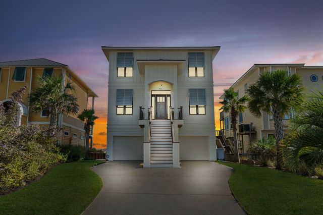 $2,800,000 | 7811 Gulf Boulevard | Navarre Beach