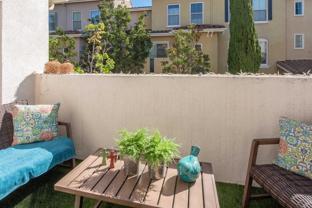 Outdoor balcony