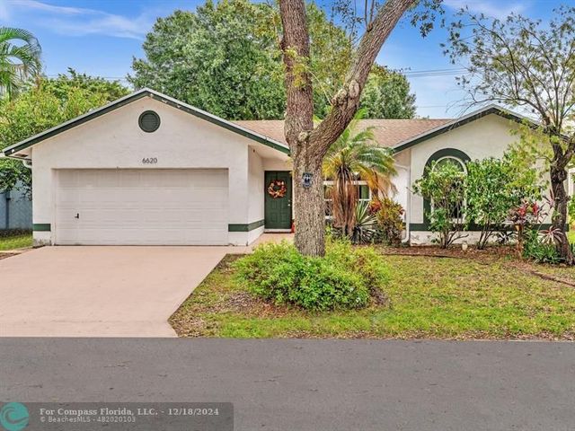 $560,000 | 6620 Northwest 41st Terrace | Coconut Creek