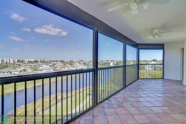 $257,777 | 7370 South Oriole Boulevard, Unit 607 | Villages of Oriole