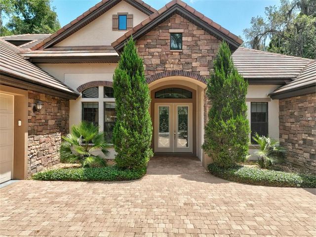 $1,445,000 | 132 Willow Oak Way | Grand Haven