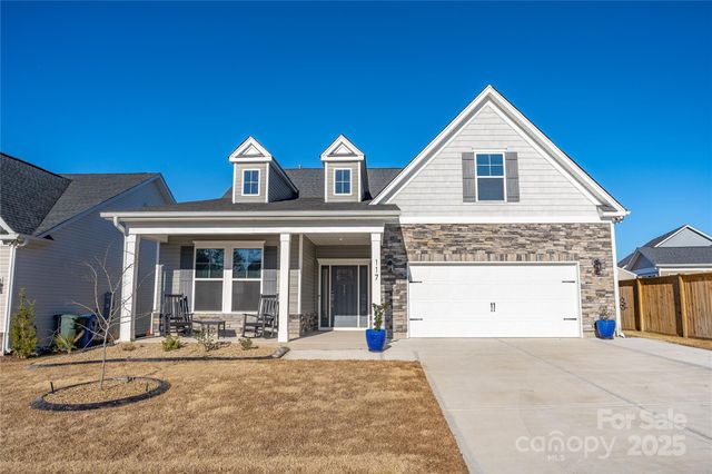 $435,000 | 117 Bolter Lane | Columbia