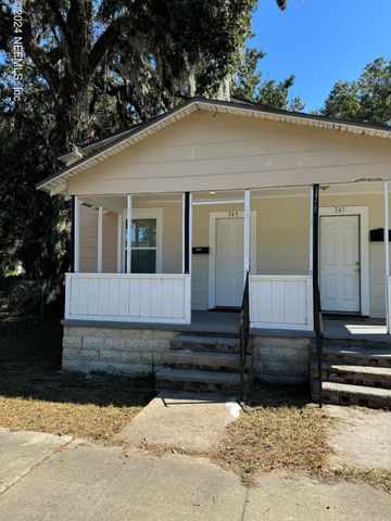 $1,100 | 343 Stockton Street | Mixon Town