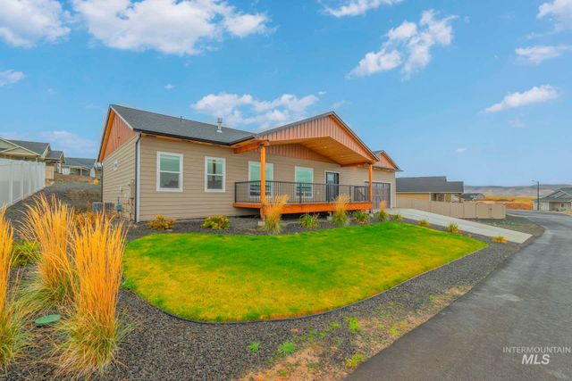 $499,900 | 3220 Hidden Valley Loop | Lewiston