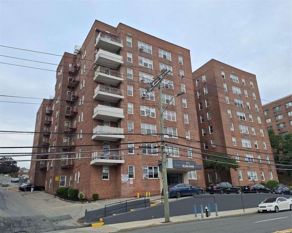 $91,000 | 365 Bronx River Road, Unit 4C | Wakefield Park