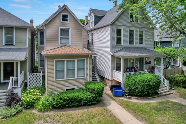 $730,000 | 2024 Maple Avenue | Evanston