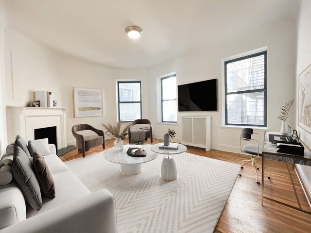 $4,050 | 233 West 83rd Street, Unit 2D | Upper West Side