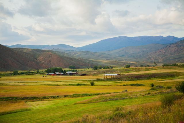 $2,950,000 | 4042 County Road 76 | Gunnison Area