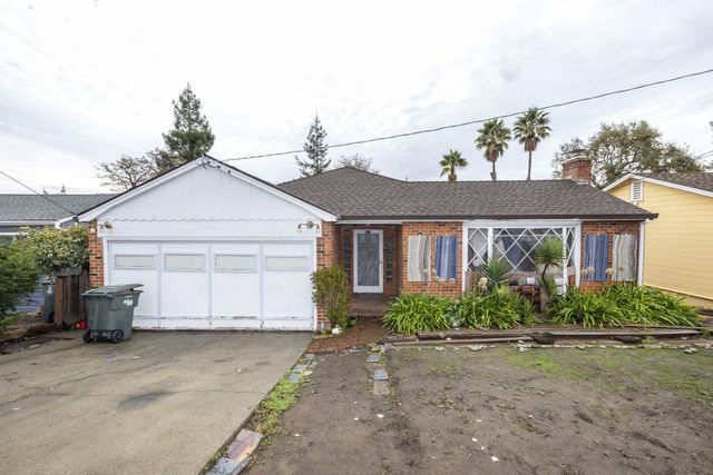 $1,750,000 | 373 Oakview Drive | El Sereno Corte