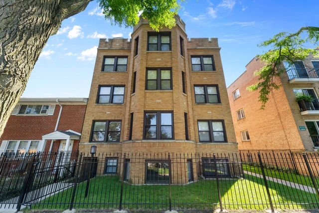 $1,900 | 6225 North Hermitage Avenue, Unit 3E | Edgewater