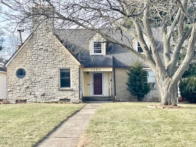 $255,000 | 1082 North 8th Street | Rochelle