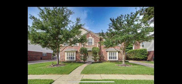 $3,300 | 7807 Leaf Point Court | Copperfield Southcreek Village