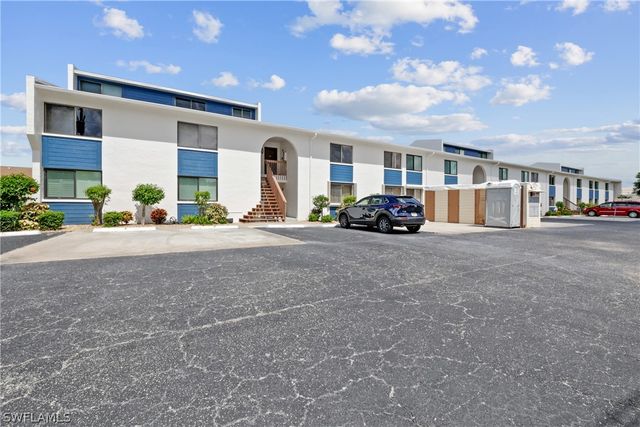 $265,000 | 4904 Vincennes Street, Unit 202 | Cape Coral