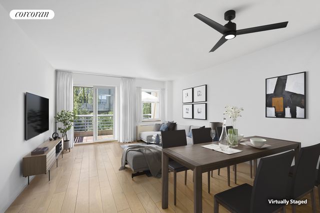 $1,700,000 | 110 West 90th Street, Unit PH5A | Upper West Side