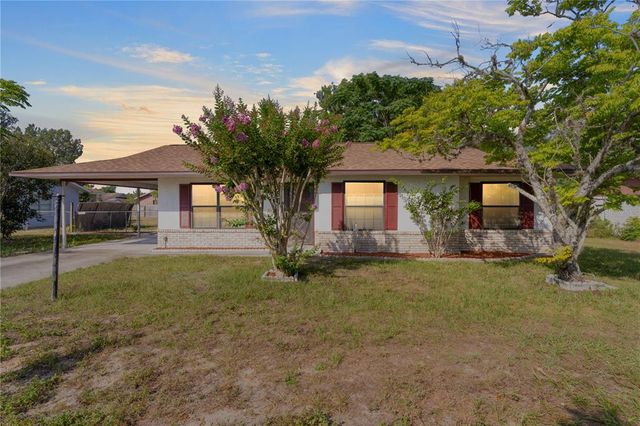 $218,999 | 9324 Southeast Maricamp Road | Silver Springs Shores