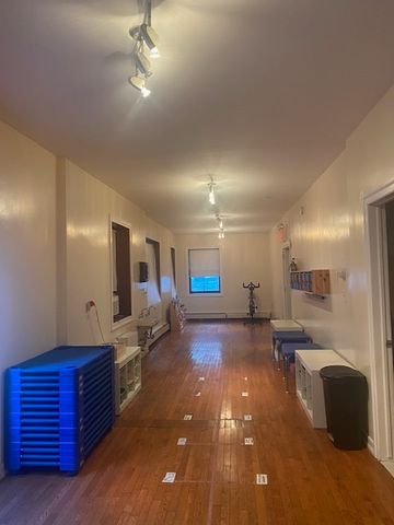 $5,700 | 26 7th Avenue, Unit 1 | Park Slope