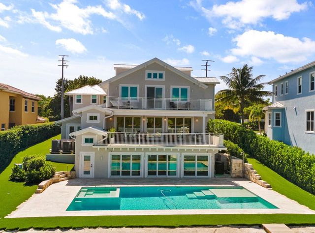 $12,333,000 | 18119 Southeast Federal Highway