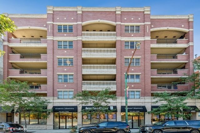 $499,000 | 437 West North Avenue, Unit 501 | Old Town