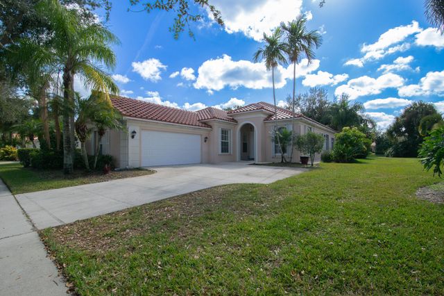 $745,000 | 7046 Fish Creek Lane | Riverwalk of the Palm Beaches