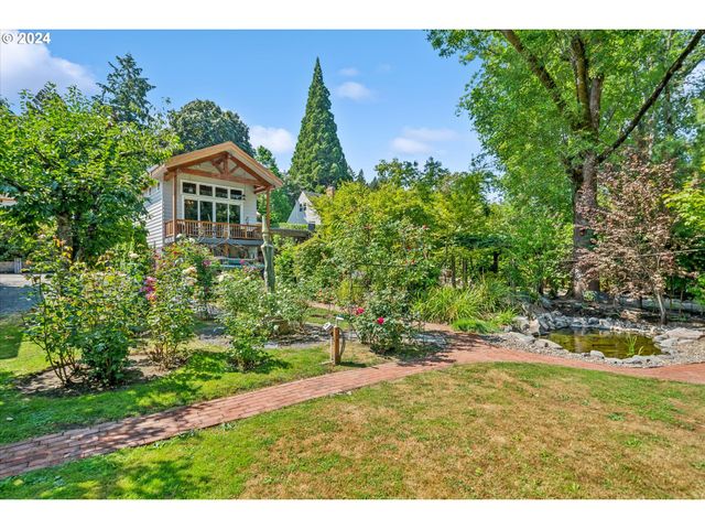 $1,250,000 | 8535 Southwest Birchwood Road | West Slope