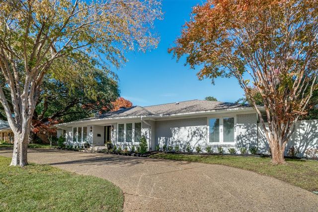 $1,319,000 | 7137 Lakehurst Avenue | North Dallas