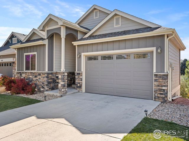 $750,000 | 5225 Apricot Drive | Loveland