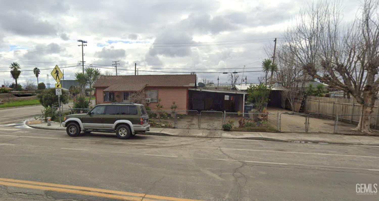 a car parked in front of a house