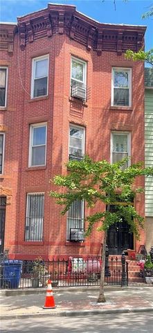 $3,499,999 | 195 17th Street | Park Slope