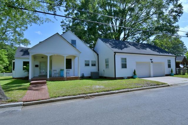 $2,000 | 208 South Andrews Avenue | Goldsboro