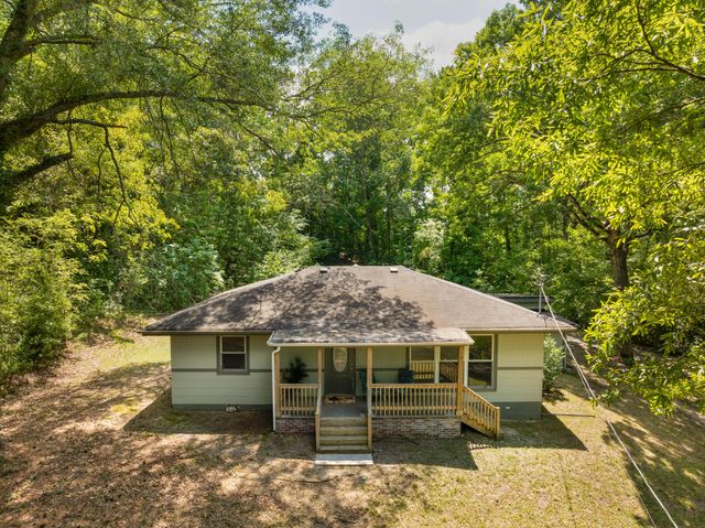 $1,800 | 489 Crest Drive