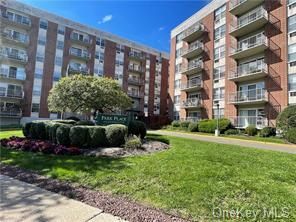 $2,275 | 35 Park Avenue, Unit 6G | Suffern