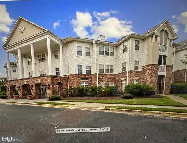 $2,200 | 6640 Lake Park Drive, Unit 302B | Greenbelt Lake Village Condominiums