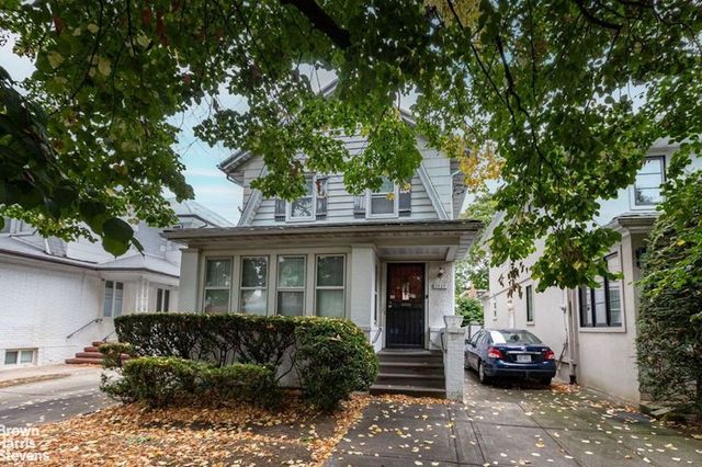 $1,249,000 | 1717 East 26th Street | Madison