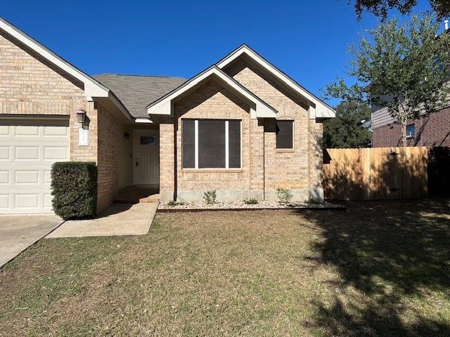 $1,825 | 1003 Woodview Drive | Leander