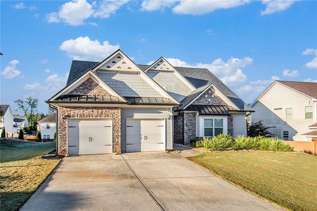 $447,000 | 19 Pillar Point | Newnan