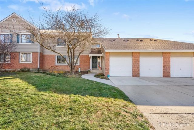 $249,900 | 115 Autumn Court, Unit 115 | Buffalo Grove