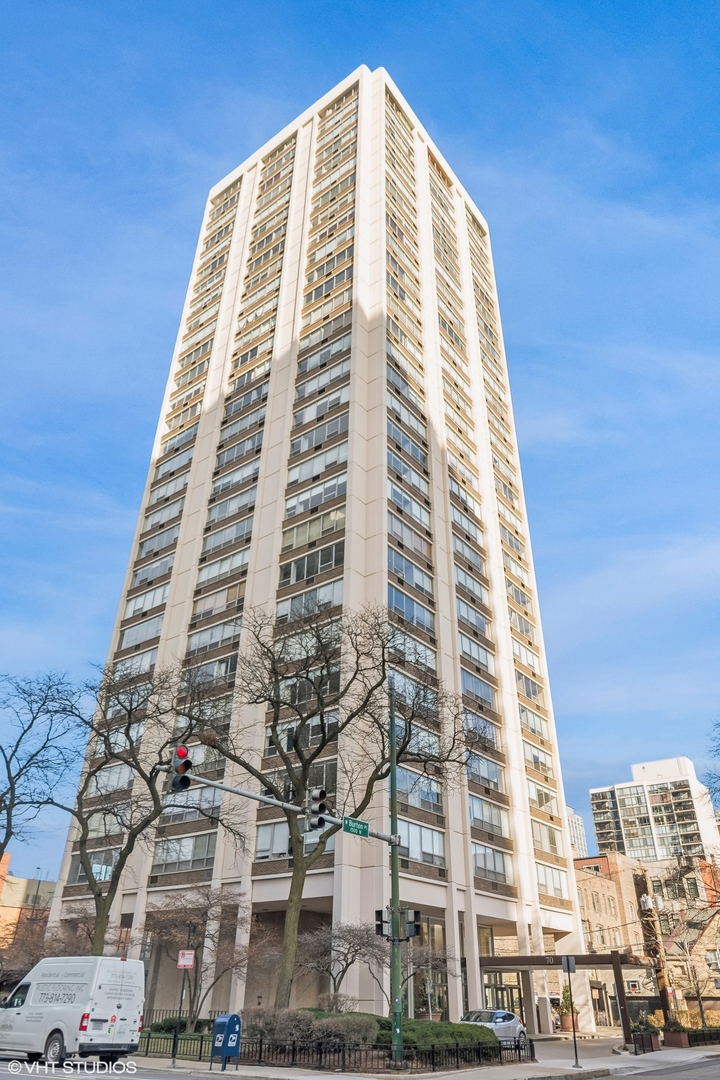 a view of a tall building