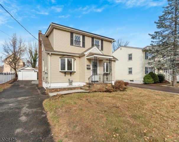 $659,000 | 618 Willow Avenue | Garwood